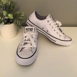 Converse Shoes (brand new)